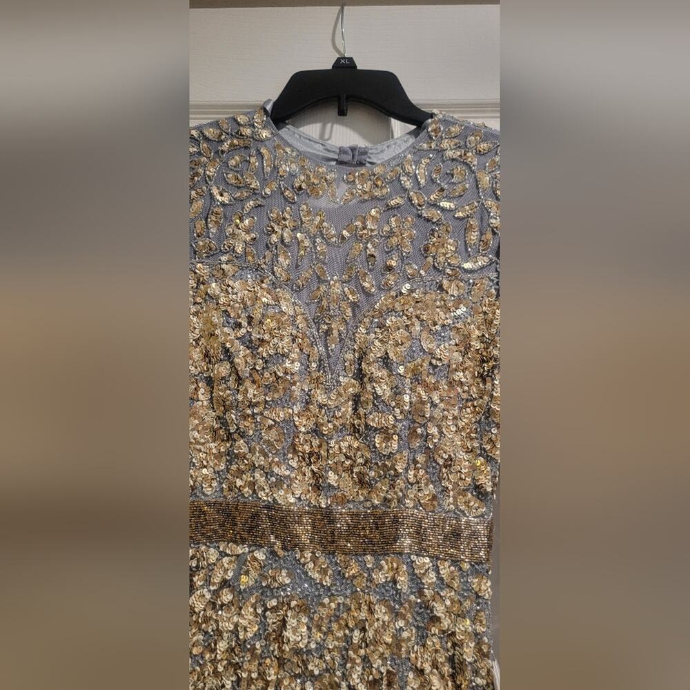 Mac duggal LONG SLEEVE EMBELLISHED GOWN in size 4 NWOT. - Picture 2 of 11